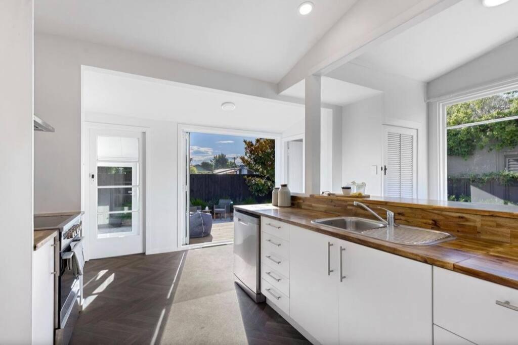 Charming Home, 10 Mins From Cbd Christchurch
